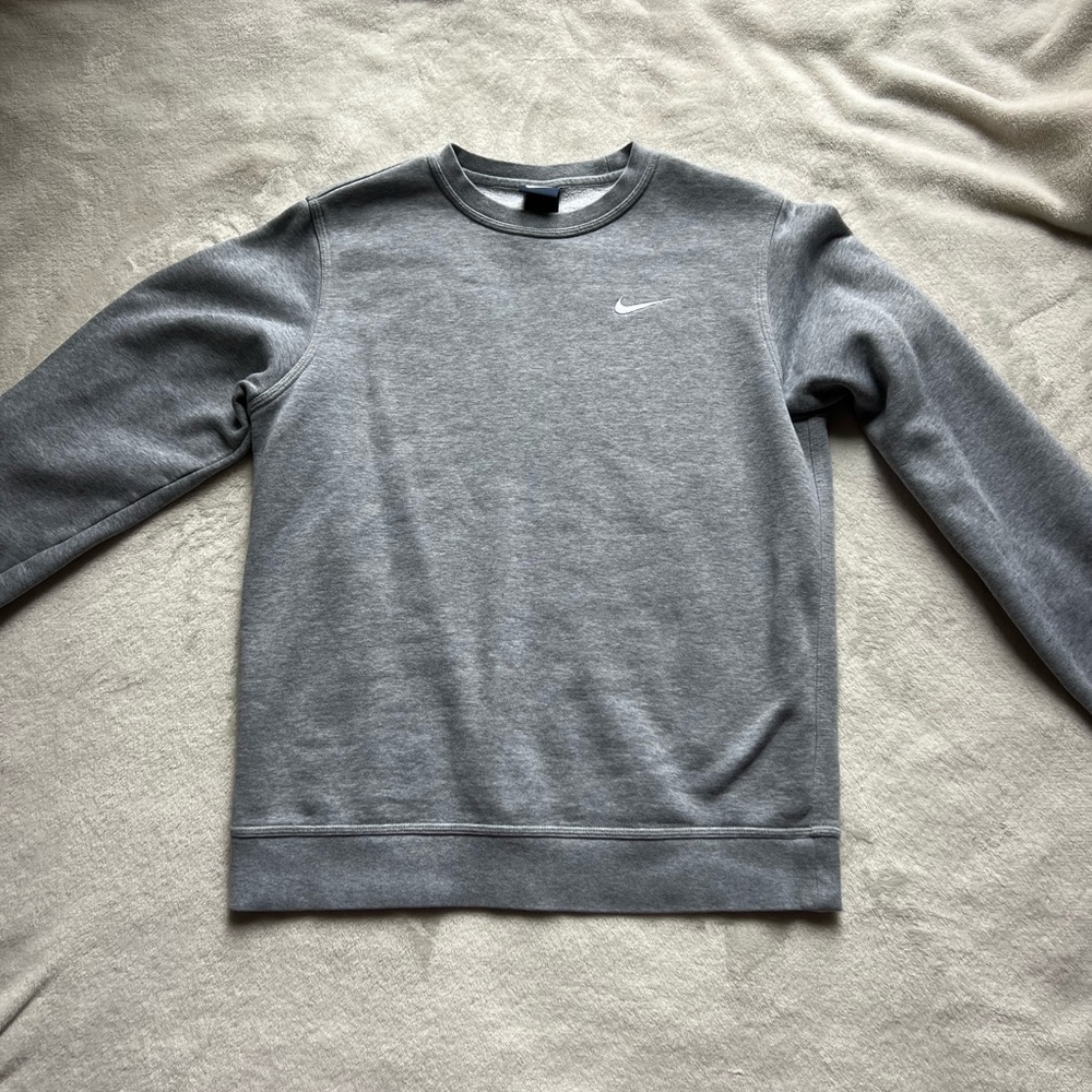 Nike Men’s Grey Single Swoosh Crewneck Size Small